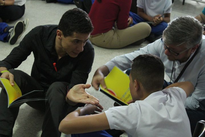 colaboradores hugger 7